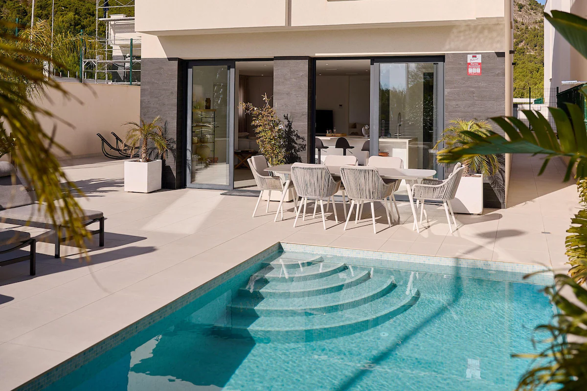 Sheldon and Lenka — off-market luxury villa on the Costa Blanca