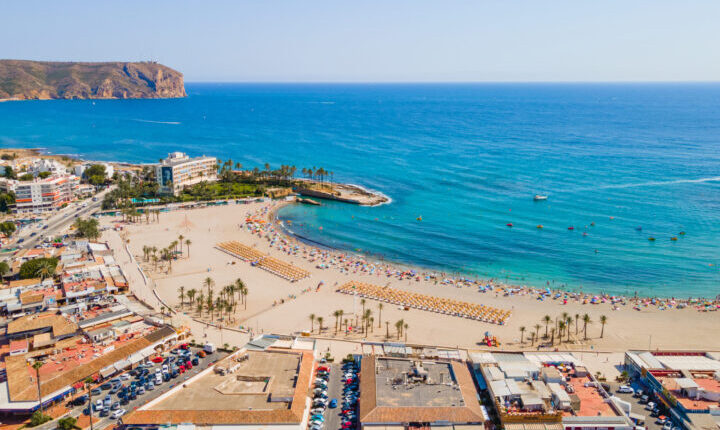 Costa Blanca property buyer's agent — Denia coastal view